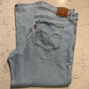 Womens Levi's Shaping Capri Light Blue Straight Jeans 311